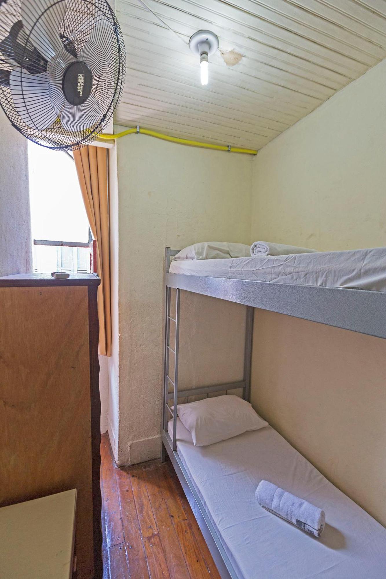 Hospedagem Ledo Rio de Janeiro Quarto foto